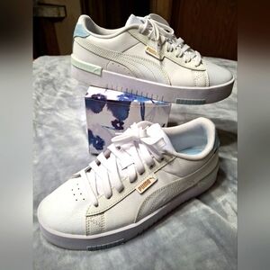 Puma White and Light Blue Sneakers
